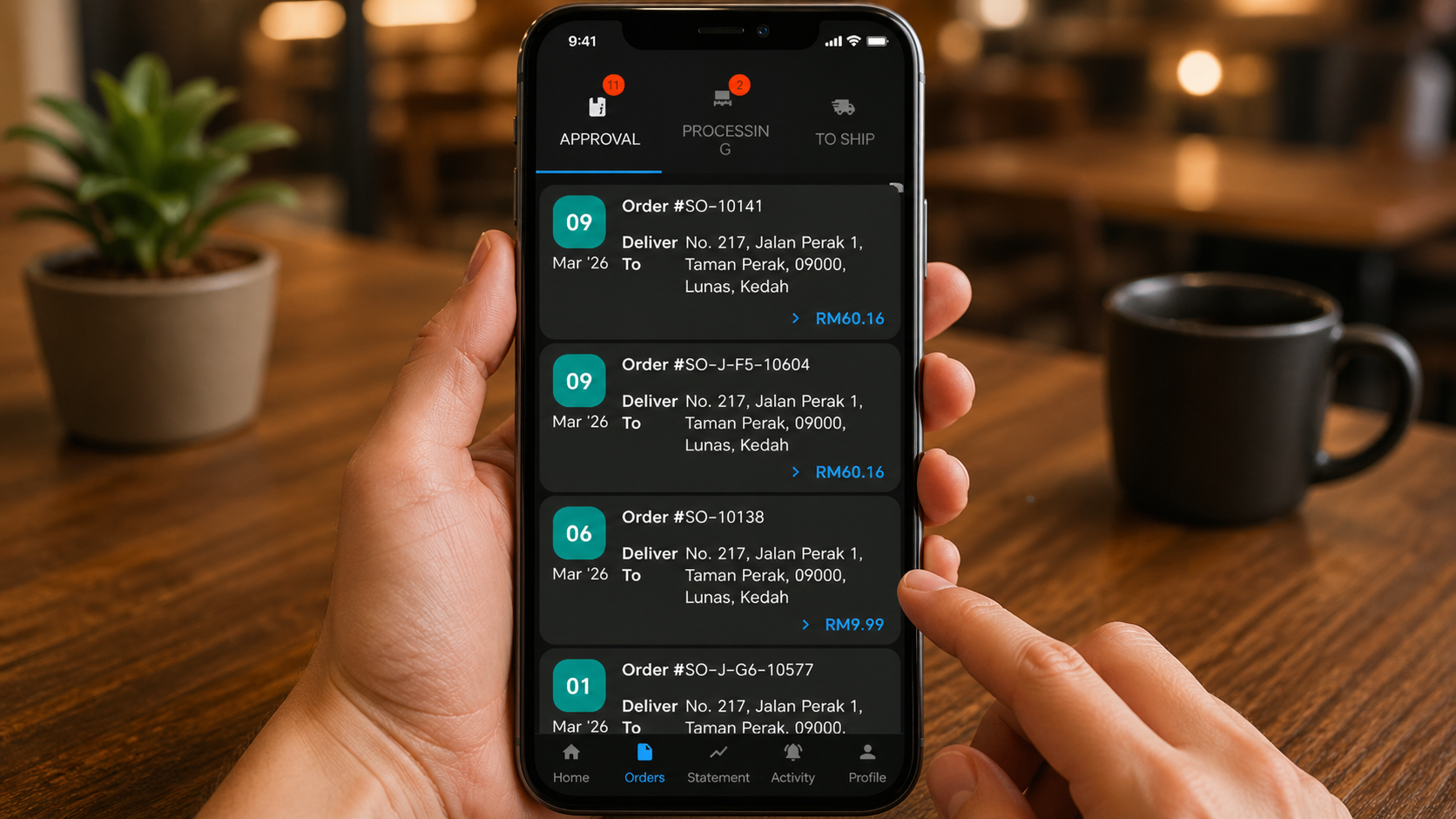EasySales order confirmation and order tracking mobile app interface